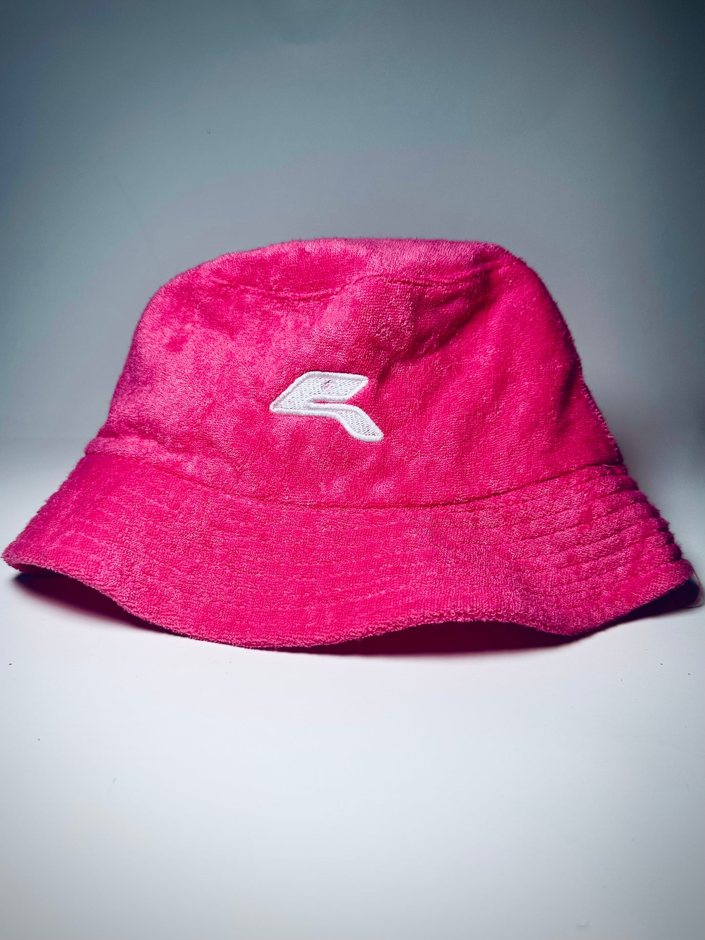 ENEVER “Bubblegum Shade Bucket”
