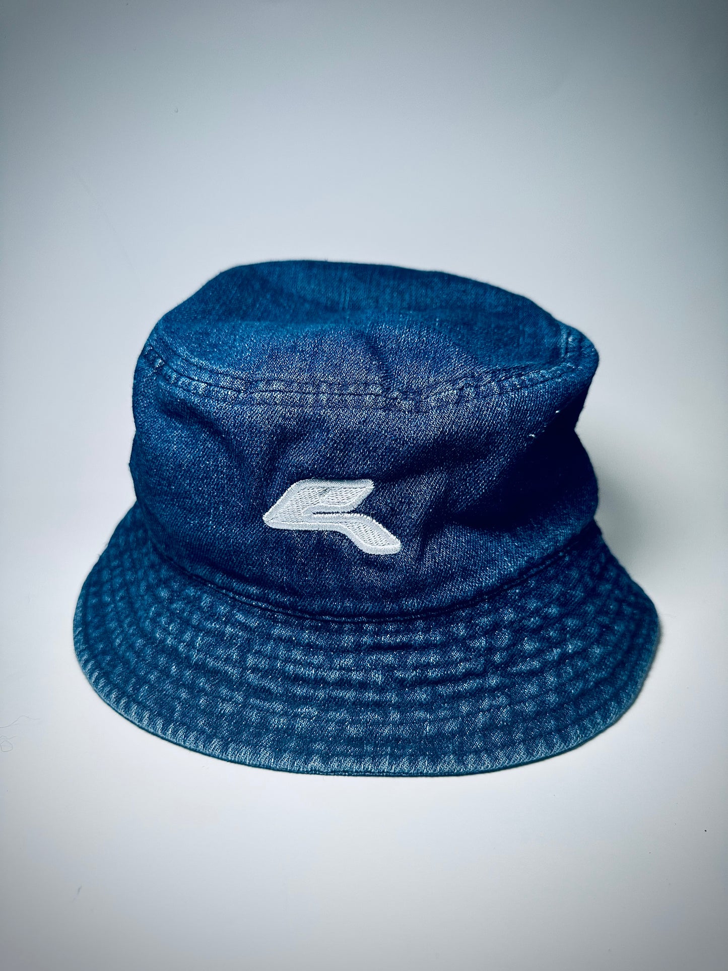 ENEVER “Denim Daydream Bucket”